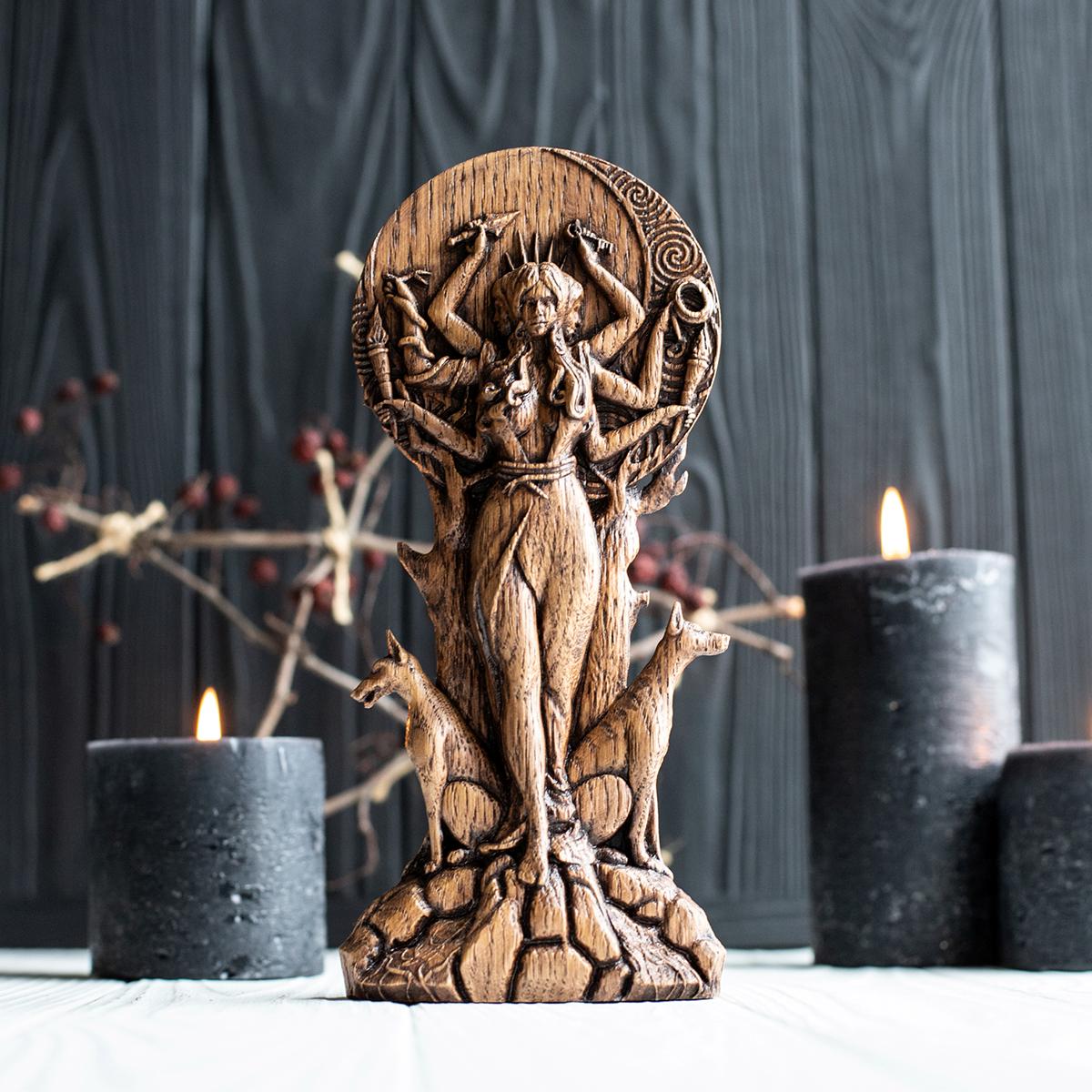 Hecate Rituals: Your Guide to Timing, Altars & Offerings – Blagowood