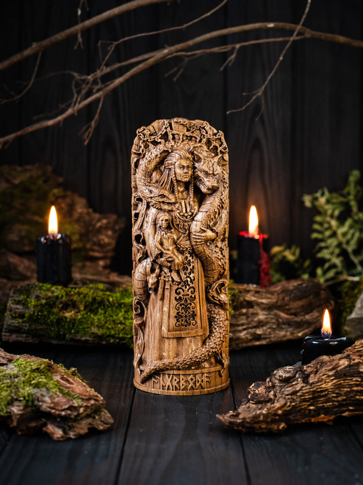 Angrboda Statue - Norse Giantess with her kids Hel, Fenrir and Jormungandr