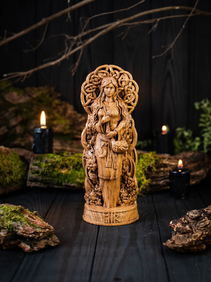 Eir, Norse Goddess, Wooden statue, for Pagan Altar kit