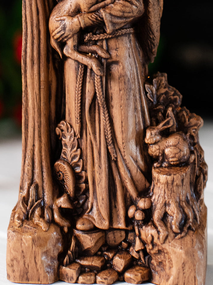 Elen of the Ways Statue – Horned Forest Goddess Celtic Figurine