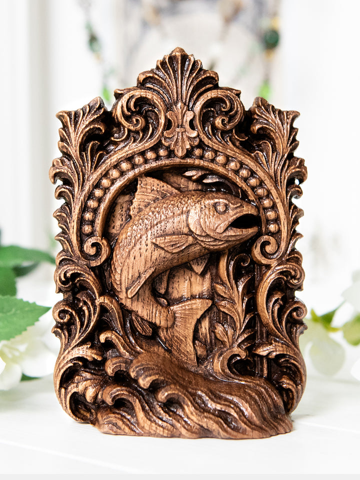 Salmon Totem Statue – Wooden Fish & Salmon Spirit Figurine
