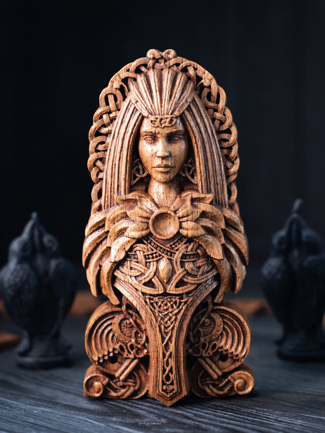 Freya Bust - Norse Goddess of Love with Cats and Necklace