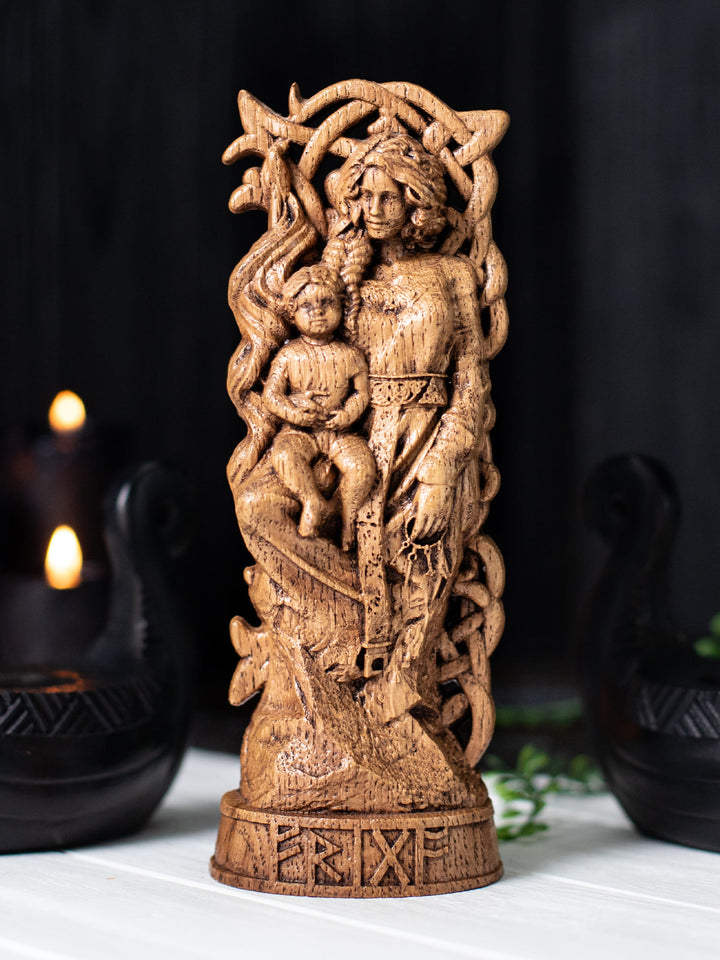 Frigga, Norse Goddess, Wooden statue, for Pagan Altar kit
