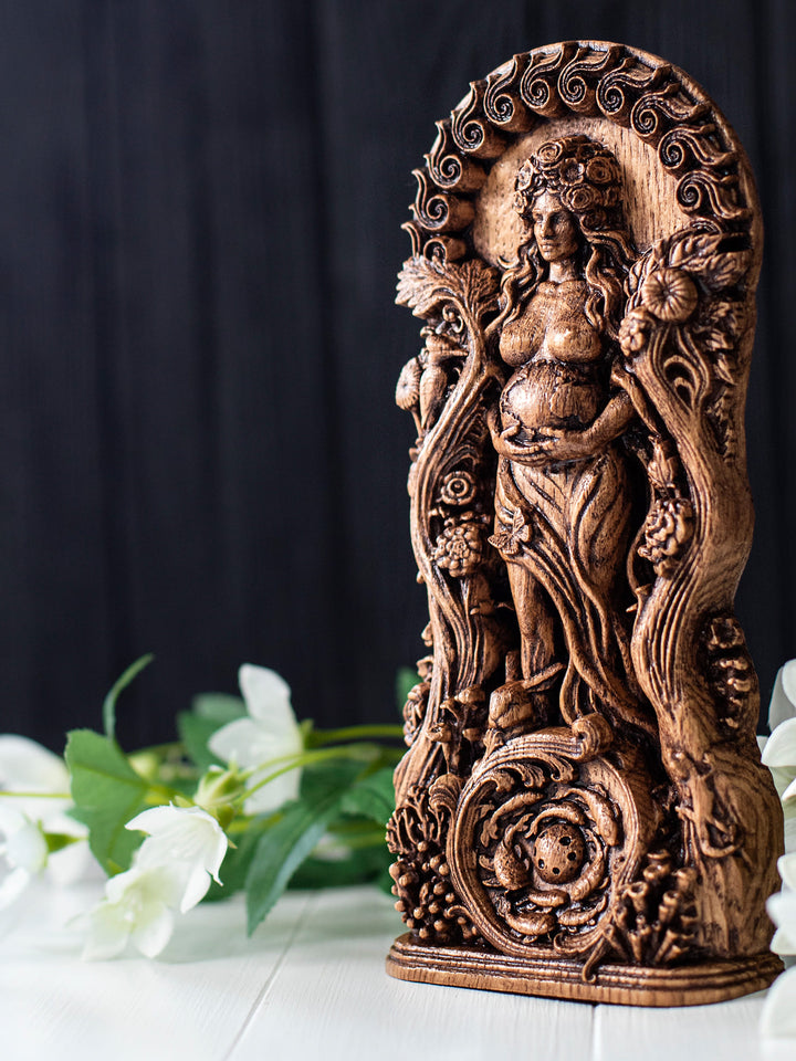 Gaia Statue – Mother Earth Goddess & Pachamama Figurine