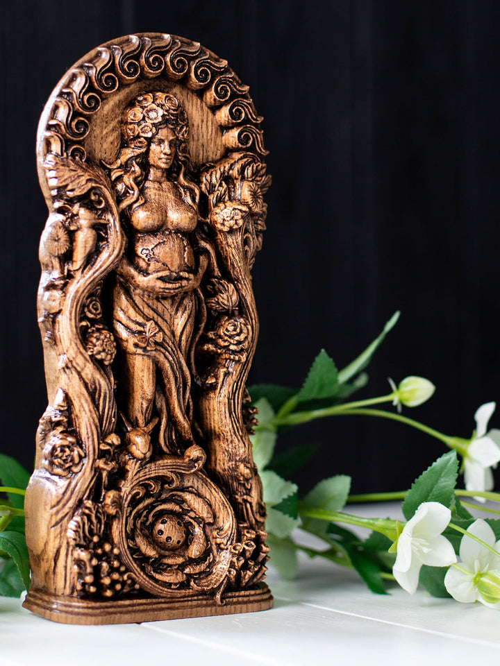 Gaia Statue – Mother Earth Goddess & Pachamama Figurine