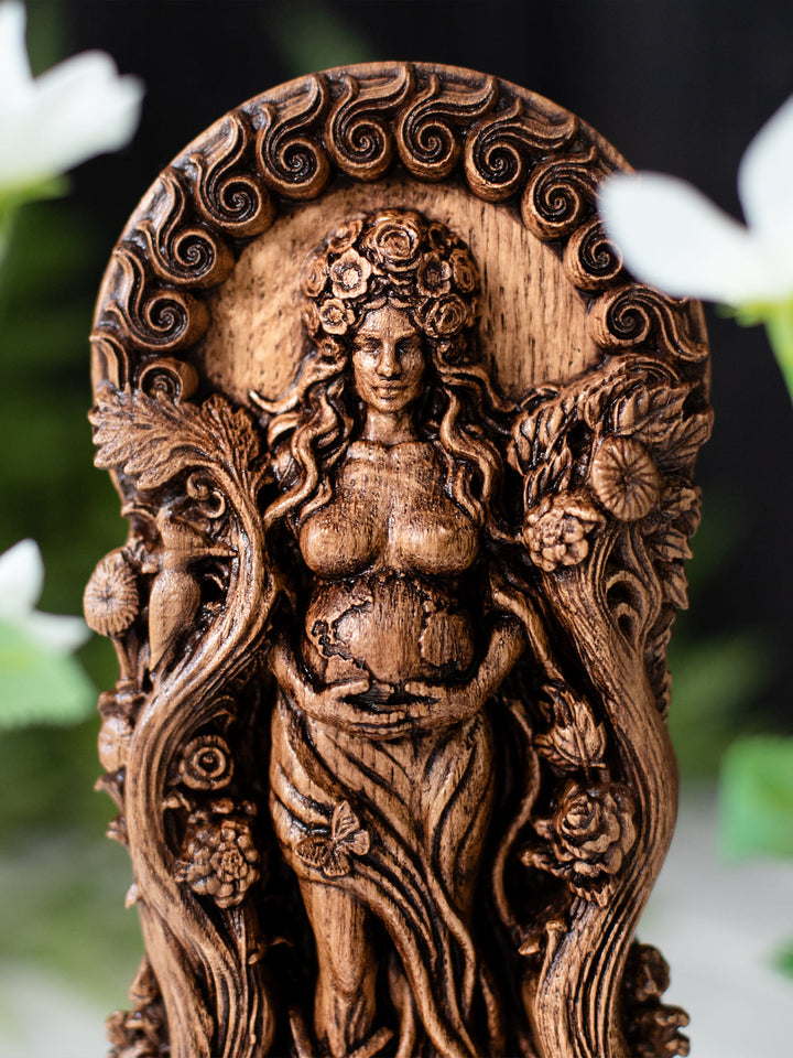 Gaia Statue – Mother Earth Goddess & Pachamama Figurine