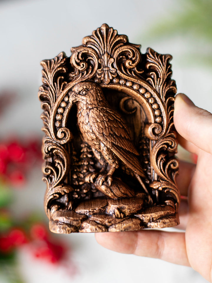 Hawk Totem Statue – Wooden Hawk Spirit Animal & Sky Guardian