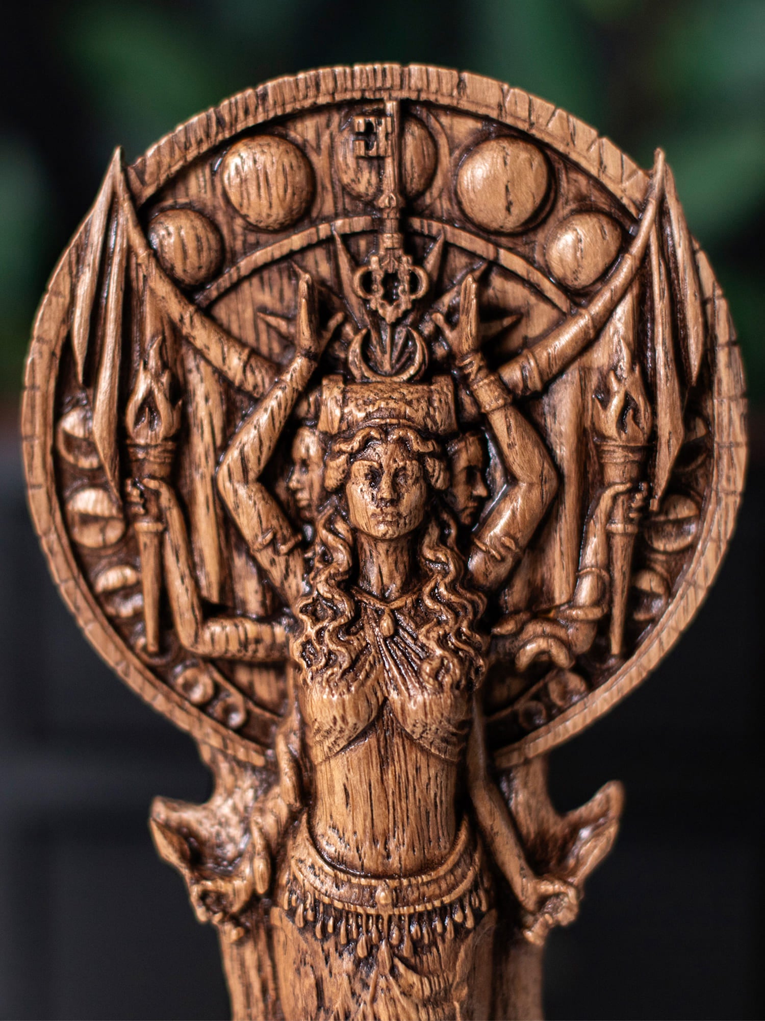 Hekate Statue – Dark Feminine Goddess of Moon Phases – Blagowood