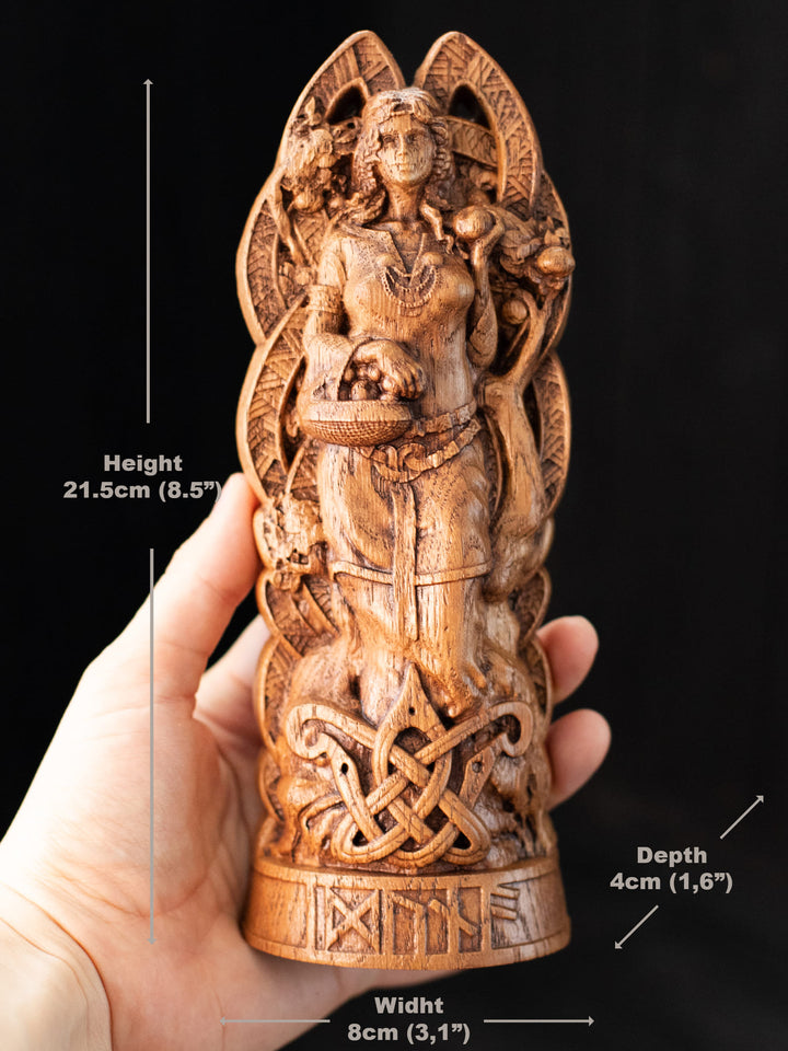 Idunn, Norse Goddess, Wooden statue, for Pagan Altar kit