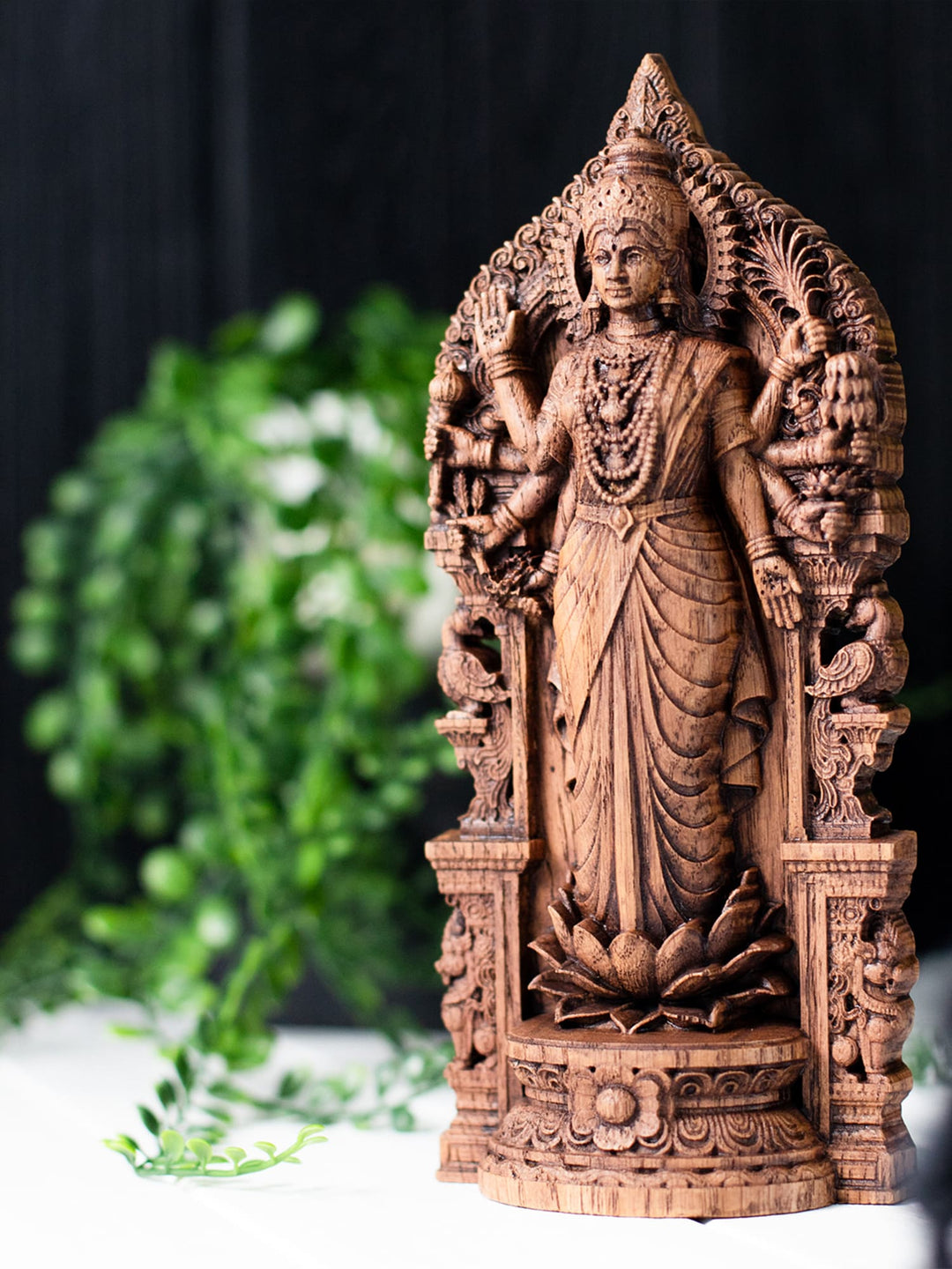 Dhanya Lakshmi Statue – Lakshmi Ji on Lotus for Mandir & Diwali Decor