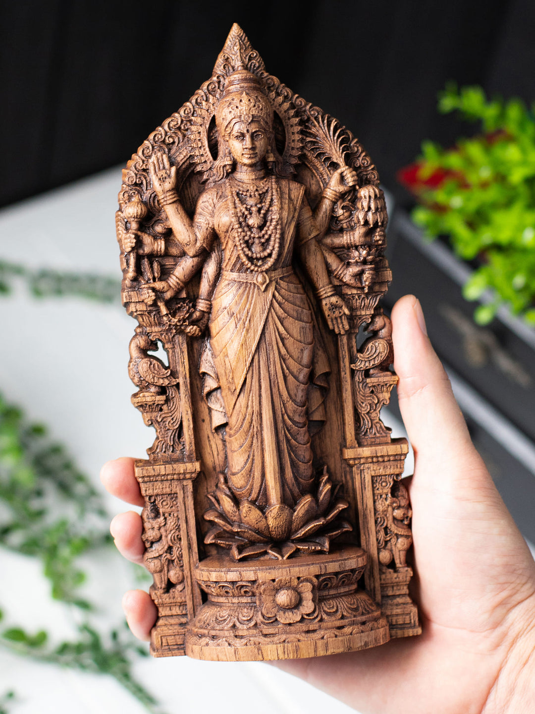 Dhanya Lakshmi Statue – Lakshmi Ji on Lotus for Mandir & Diwali Decor