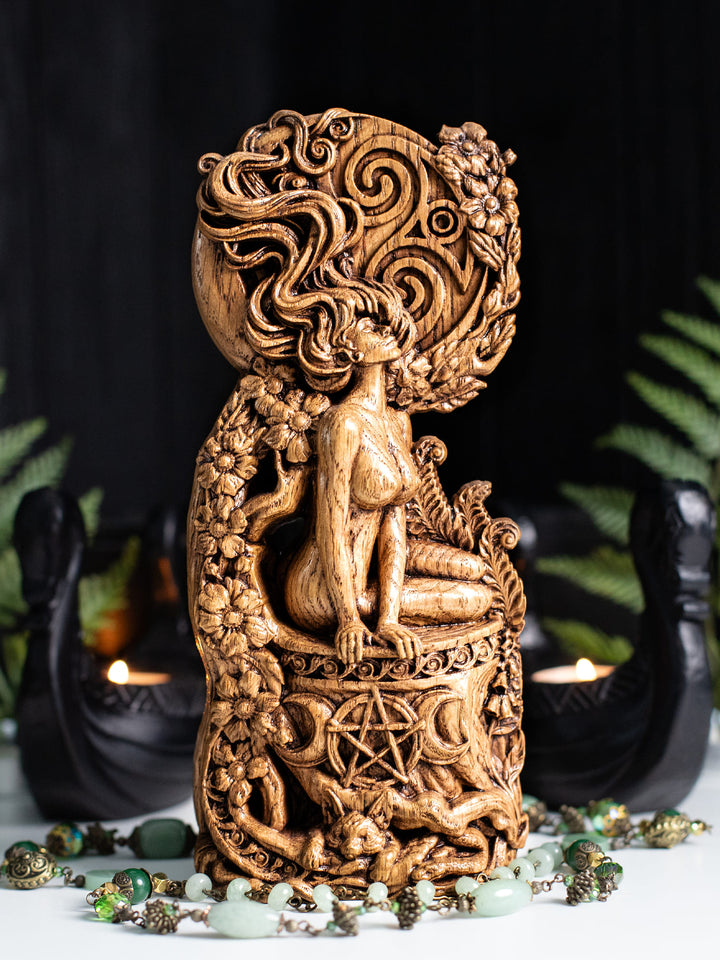 Moon Goddess Figurine - Wiccan Altar Symbol with Triple Moon