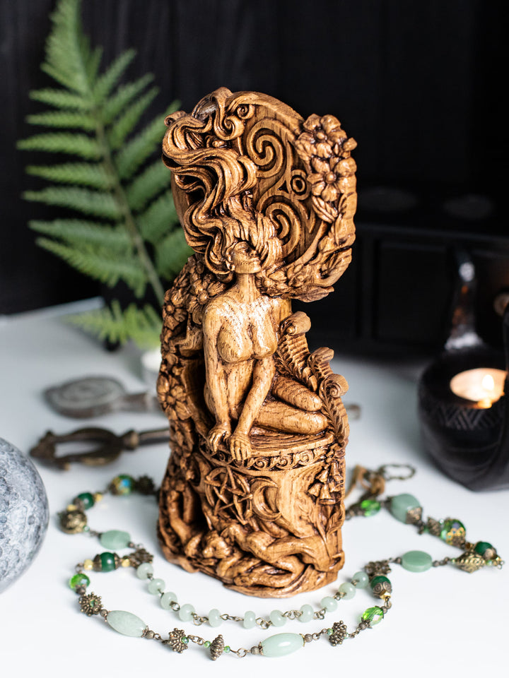 Moon Goddess Figurine - Wiccan Altar Symbol with Triple Moon