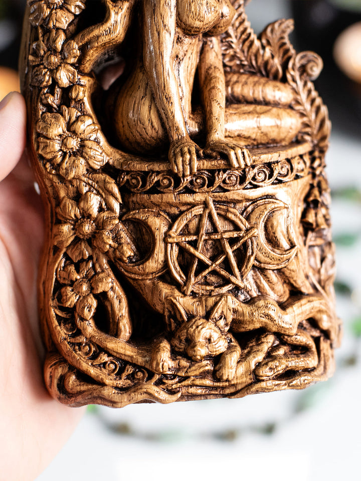 Moon Goddess Figurine - Wiccan Altar Symbol with Triple Moon