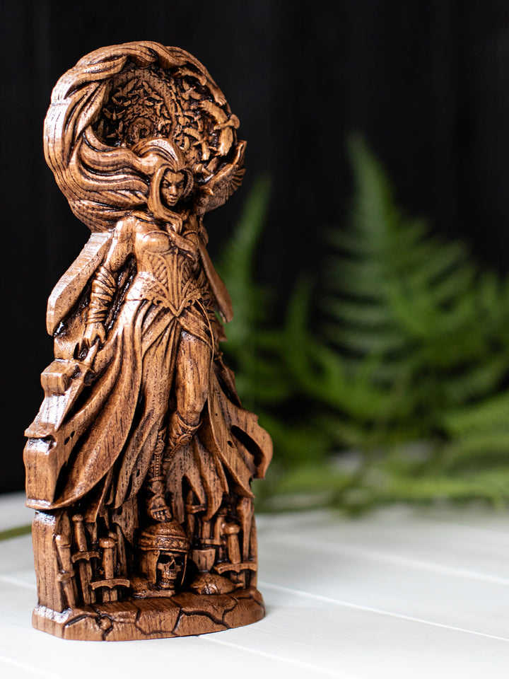 Morrigan Statue – The Morrigan Celtic Raven Goddess Figurine