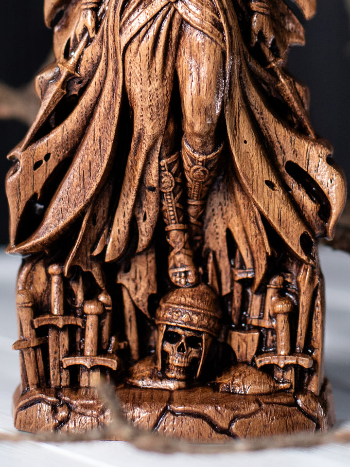 Morrigan Statue – The Morrigan Celtic Raven Goddess Figurine