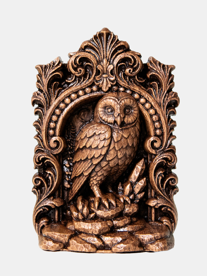 Owl Totem Statue – Wooden Owl Spirit Guide & Forest Guardian
