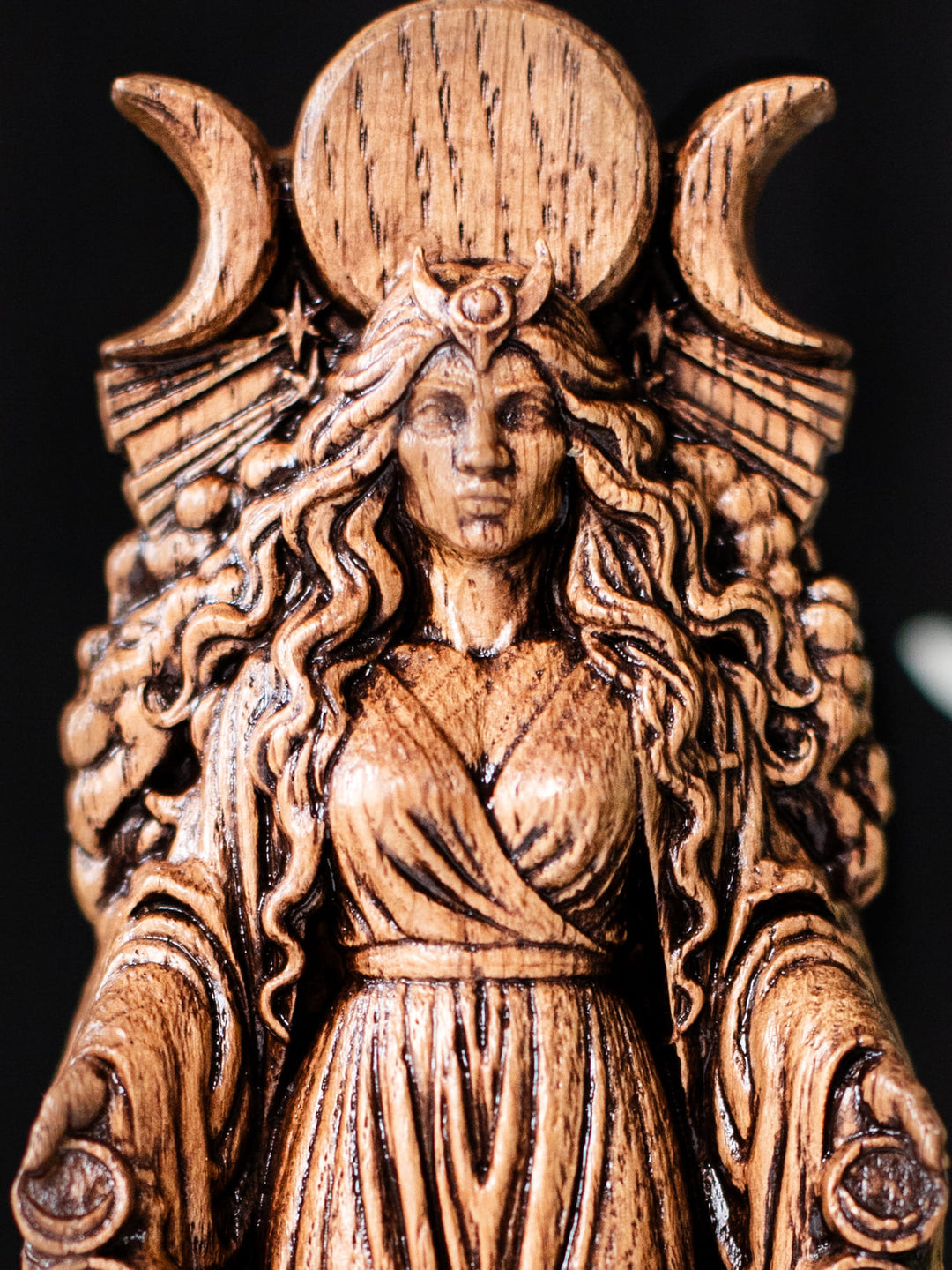 Selene Statue – Moon Goddess Selene Figurine for Altar