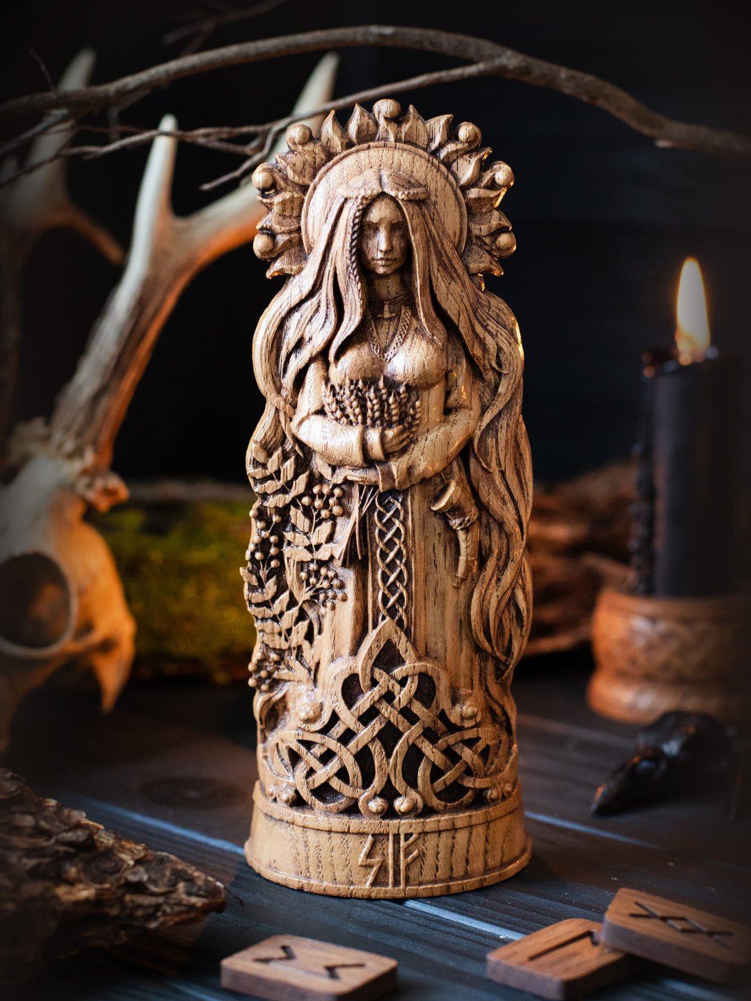 Full view of the Sif statue from the front, highlighting its dimensions and intricate design featuring her flowing hair and ears of wheat.
