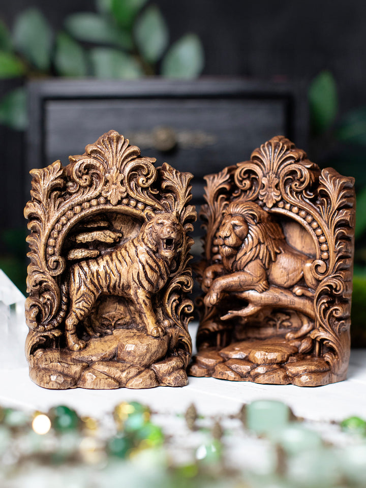 Tiger Wooden Statue