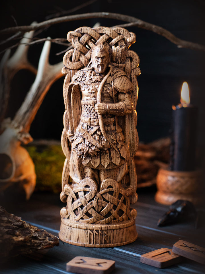 Full view of the Ullr statue from the front, highlighting its dimensions and intricate design capturing Ullr’s enduring essence.