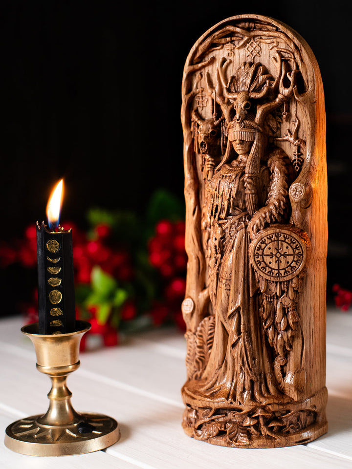 Volva Seidr Seeress | Altar Skull Shaman Viking Statue | Blagowood