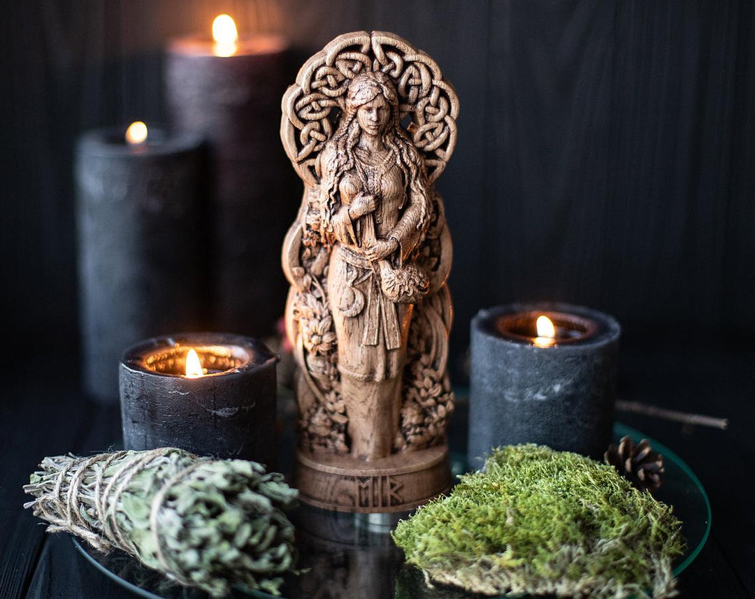 Eir, Norse Goddess, Wooden statue, for Pagan Altar kit
