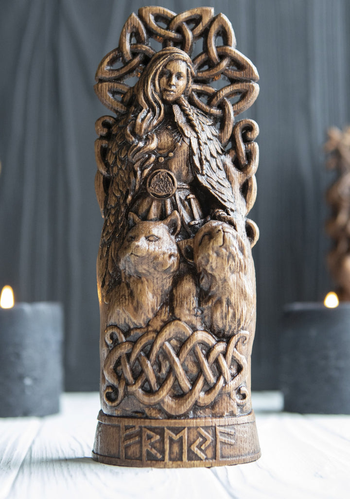 Freya, Norse Goddess, Wooden statue, for Pagan Altar kit