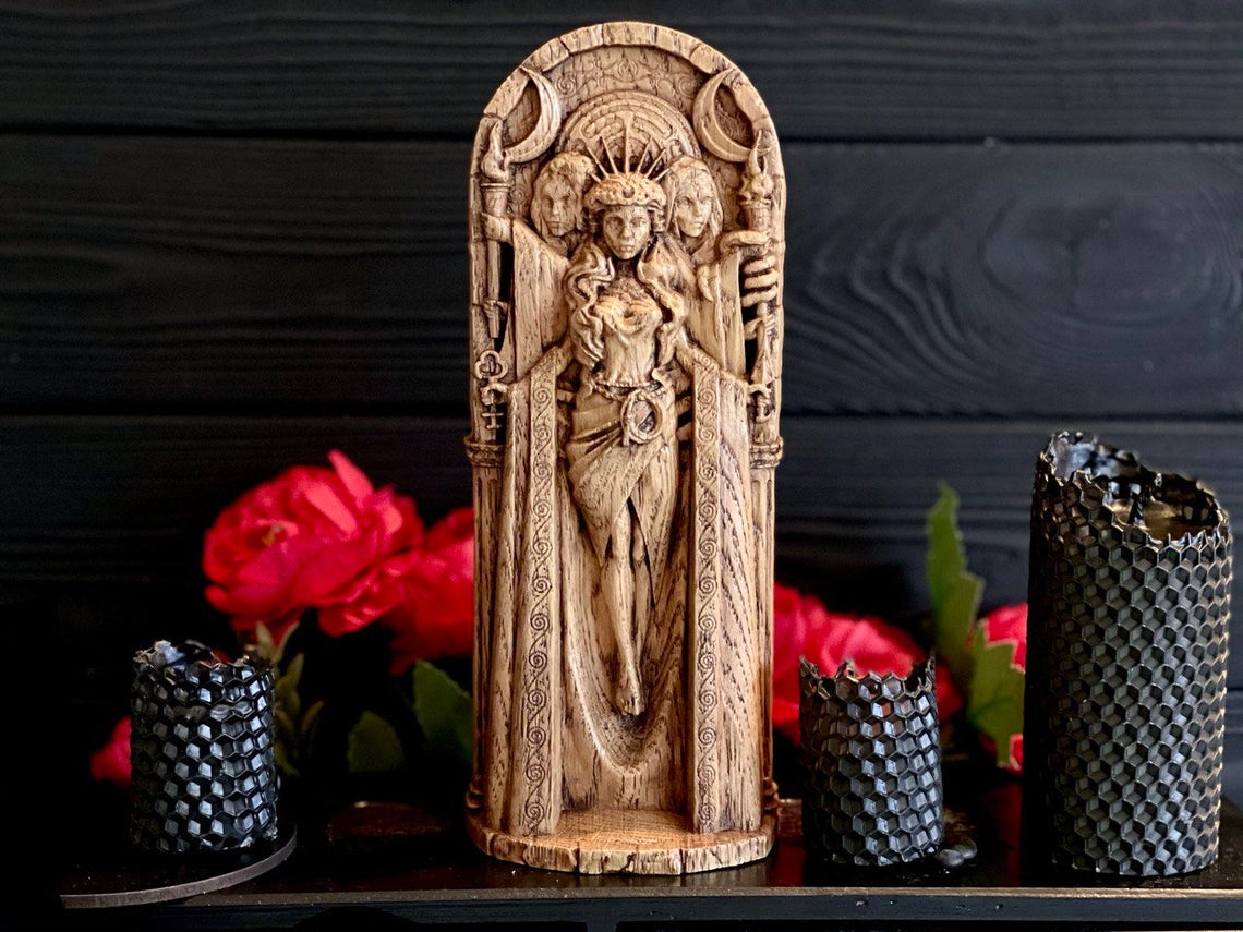 Greek Goddess Hekate | Wooden figurine for Witches altar – Blagowood