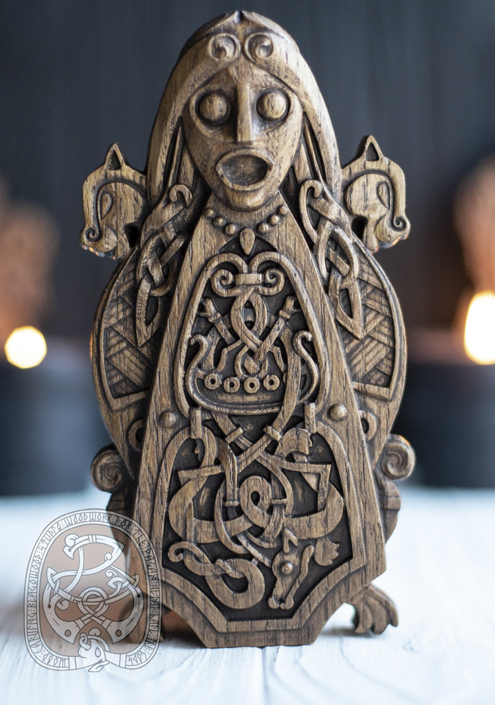 Freya, Norse Goddess, Wooden statue, for Pagan Altar kit