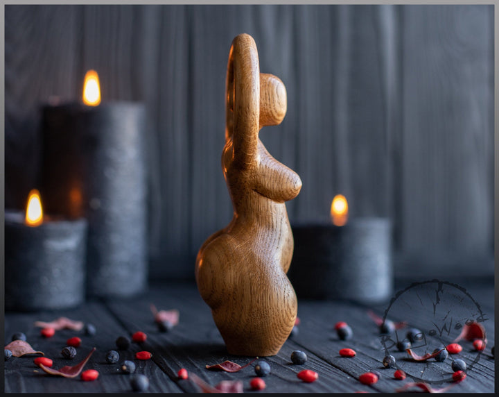 Sun goddess, Celtic Goddess, Wooden statue, for Pagan Altar kit